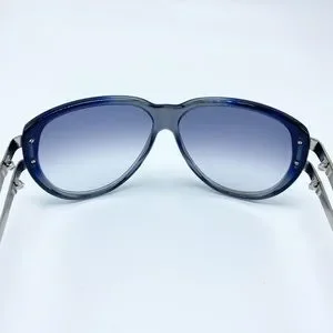 Chloe Gray and Blue Oversized Sunglasses with Gradient Lenses Chloe | Accessories | Chloe Blue Gray Gradient Ombre  main image 3